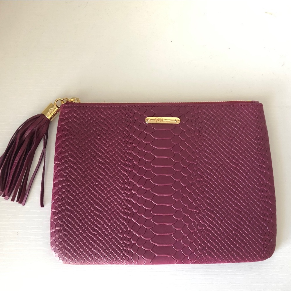 Gigi New York Clutch